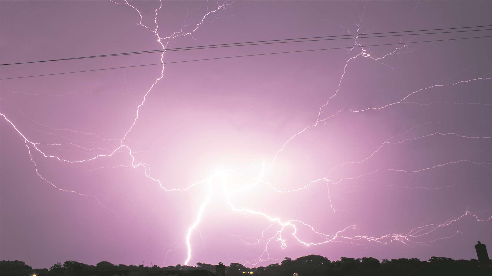 Loud thunder-claps were mistaken for explosions by Maidstone residents