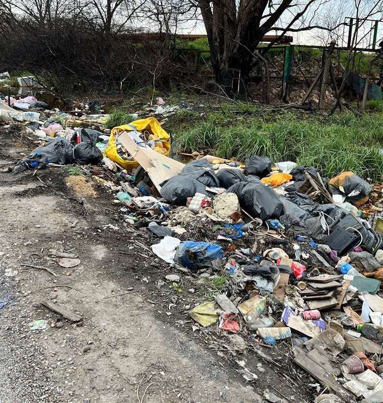 Last year's fly-tipping was not as bad on Ray Lamb Way in Erith