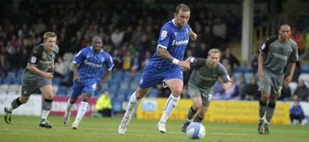 Danny Kedwell converts from the spot against Port Vale.