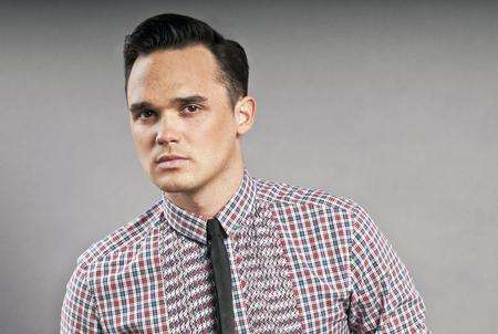 Gareth Gates will play the Prince in Sleeping Beauty