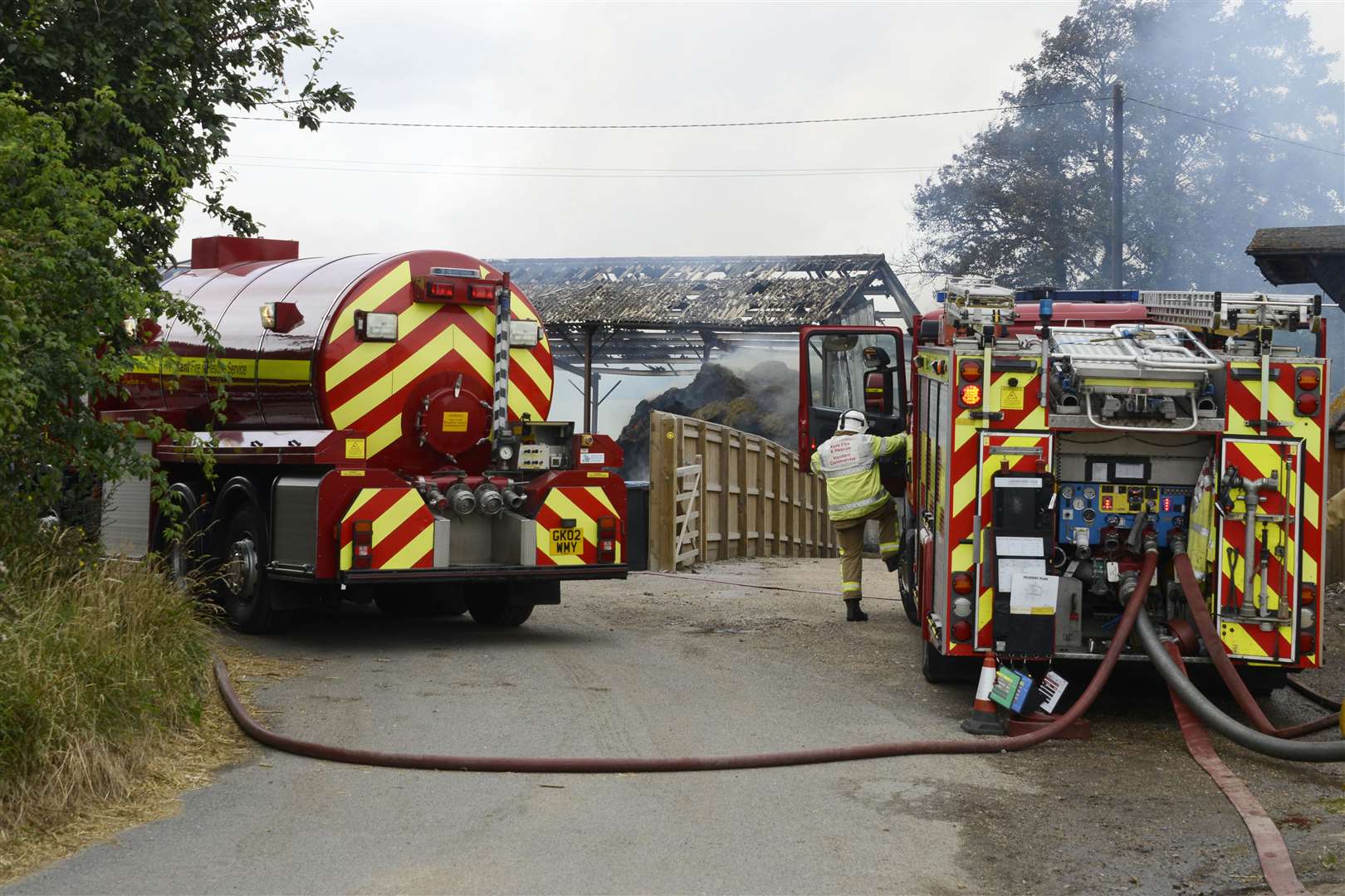 Four fire engines are at the scene. Picture: Paul Amos. (15069729)