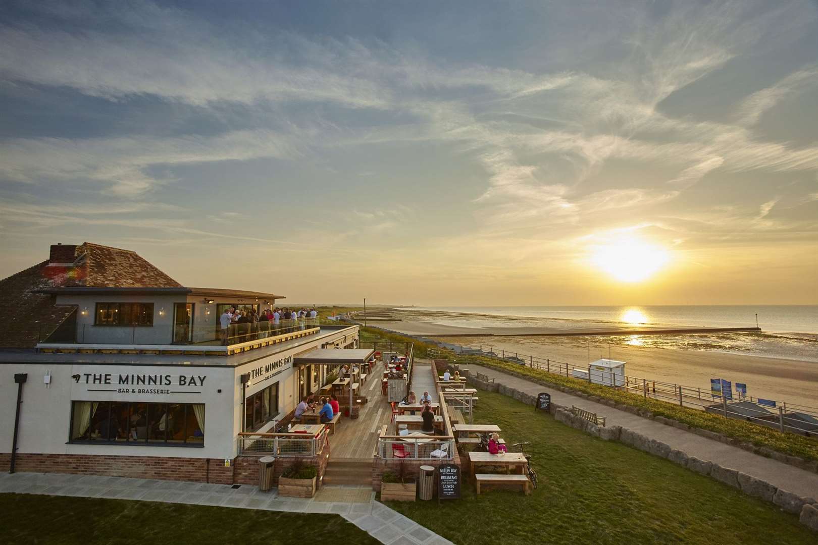 Packing the wow factor... the Minnis Bay Bar and Brasserie