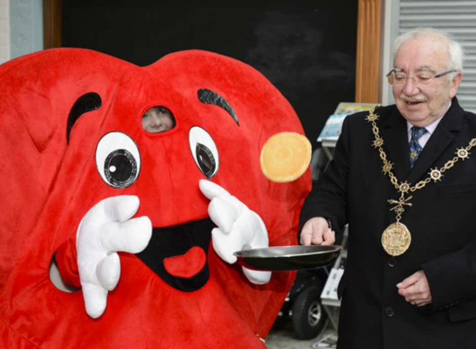 Gravesham mayor, Cllr Harold Craske, took part in the pancake flipping competition.
