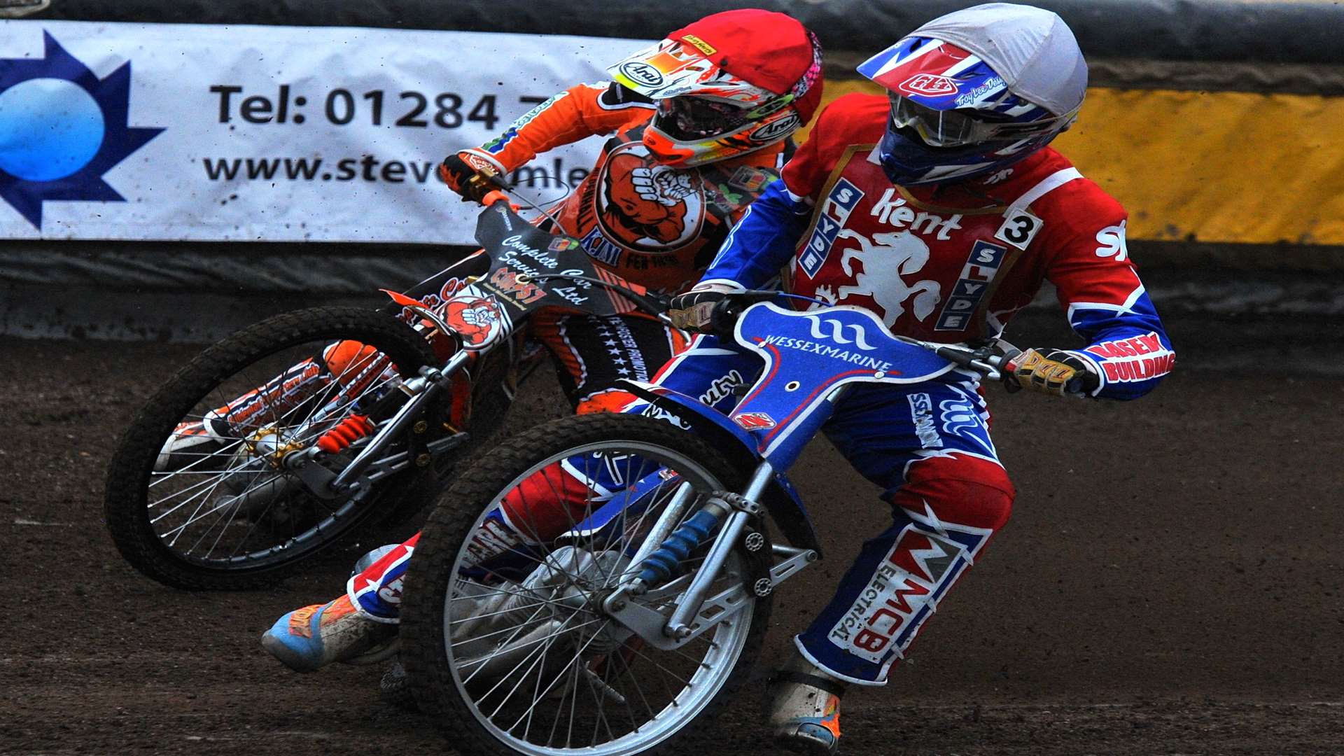 Kent Kings' Aaron Baseby leads the way at Mildenhall Picture: Elizabeth Leslie
