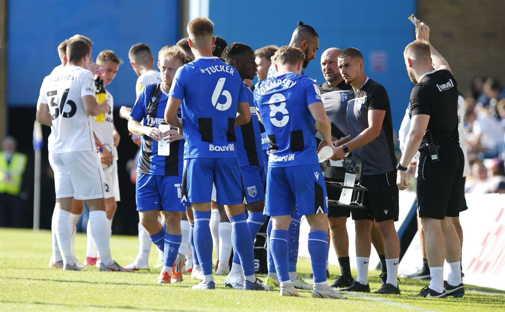 Gills take on fluids on a hot afternoon at Priestfield. Picture: Andy Jones (51368830)