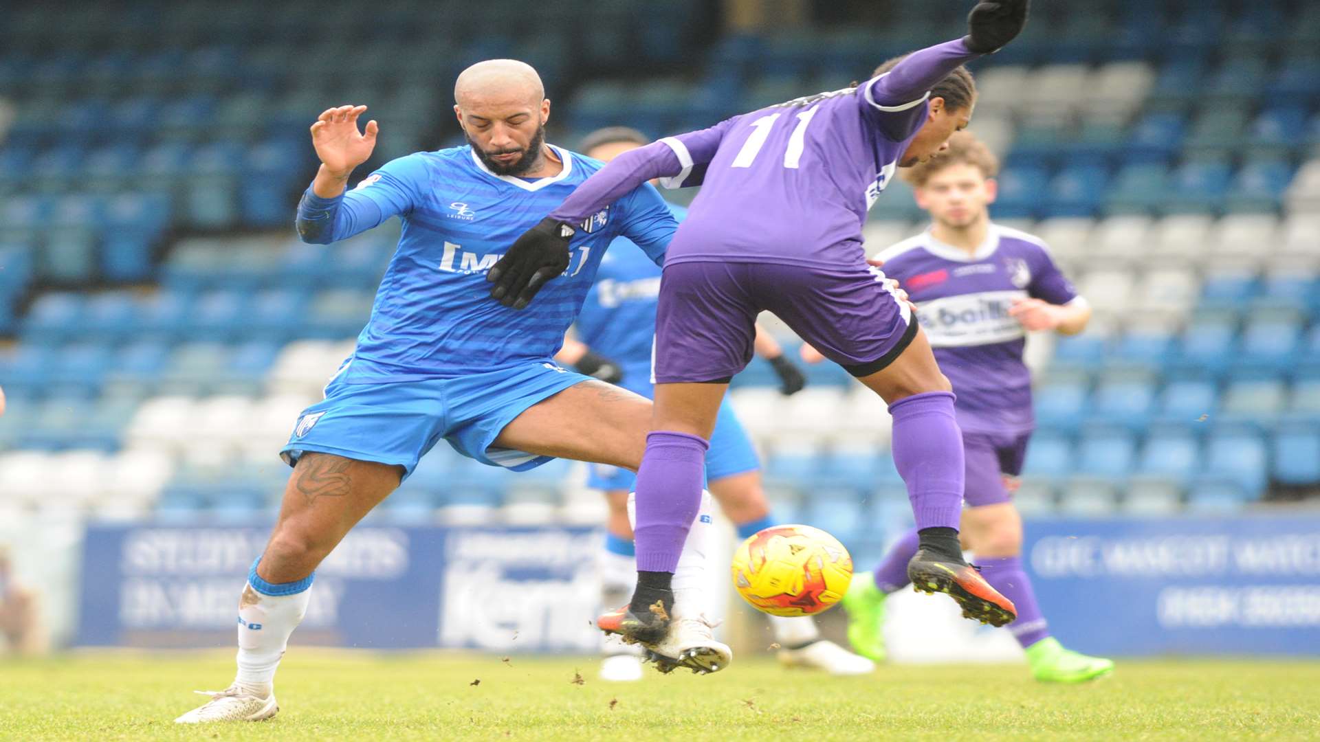 Josh Parker in action for the Gills Picture: Steve Crispe