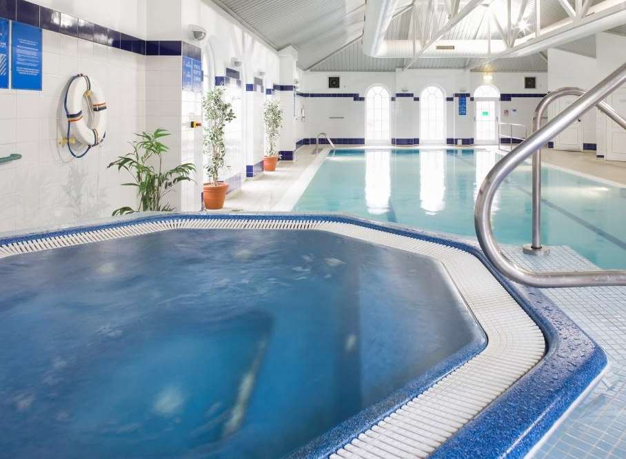 Swimming facilities at the Mercure Exeter Southgate Hotel