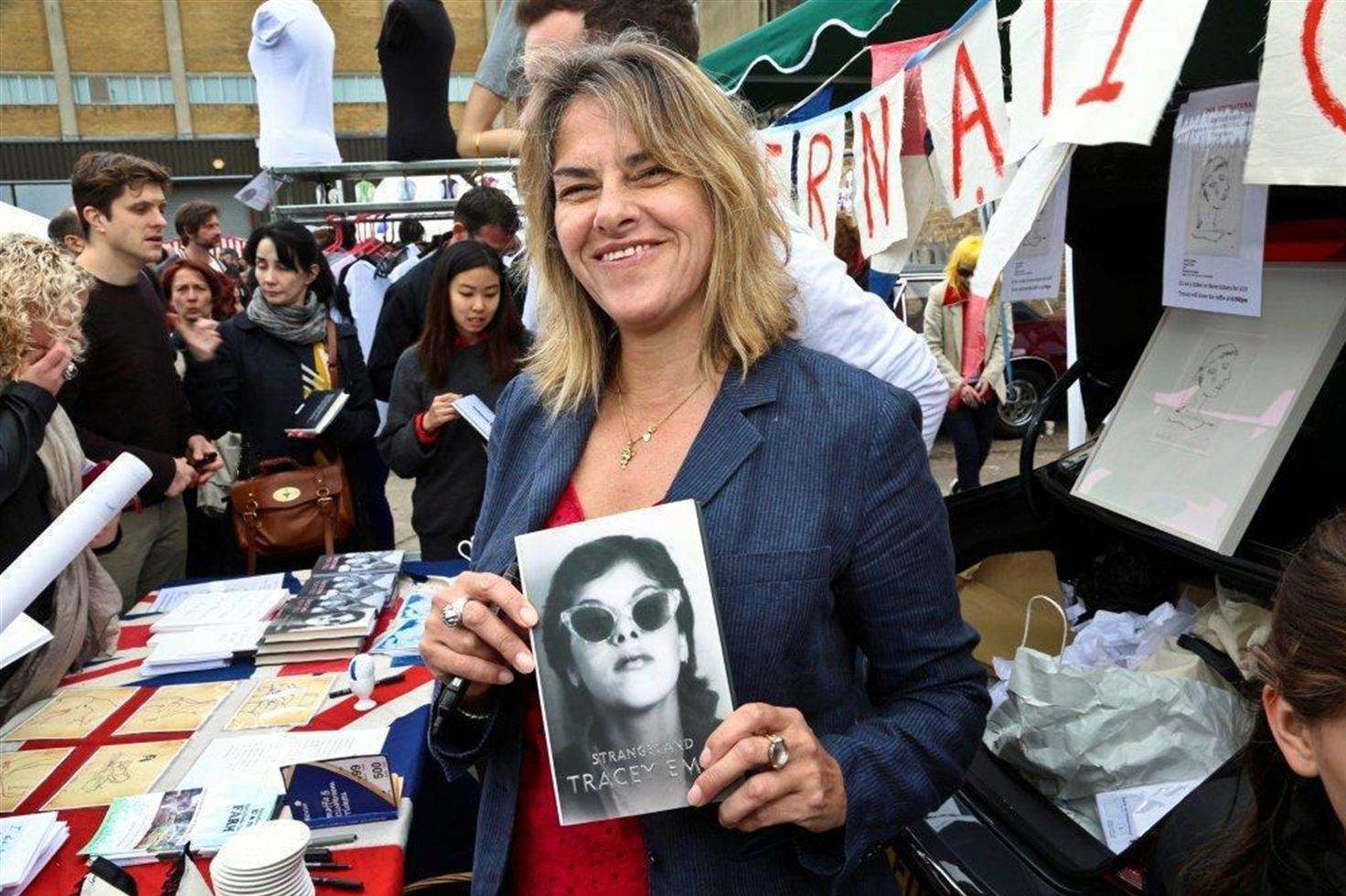 Tracey Emin to sell original artwork at Vauxhall Art Car Boot Fair