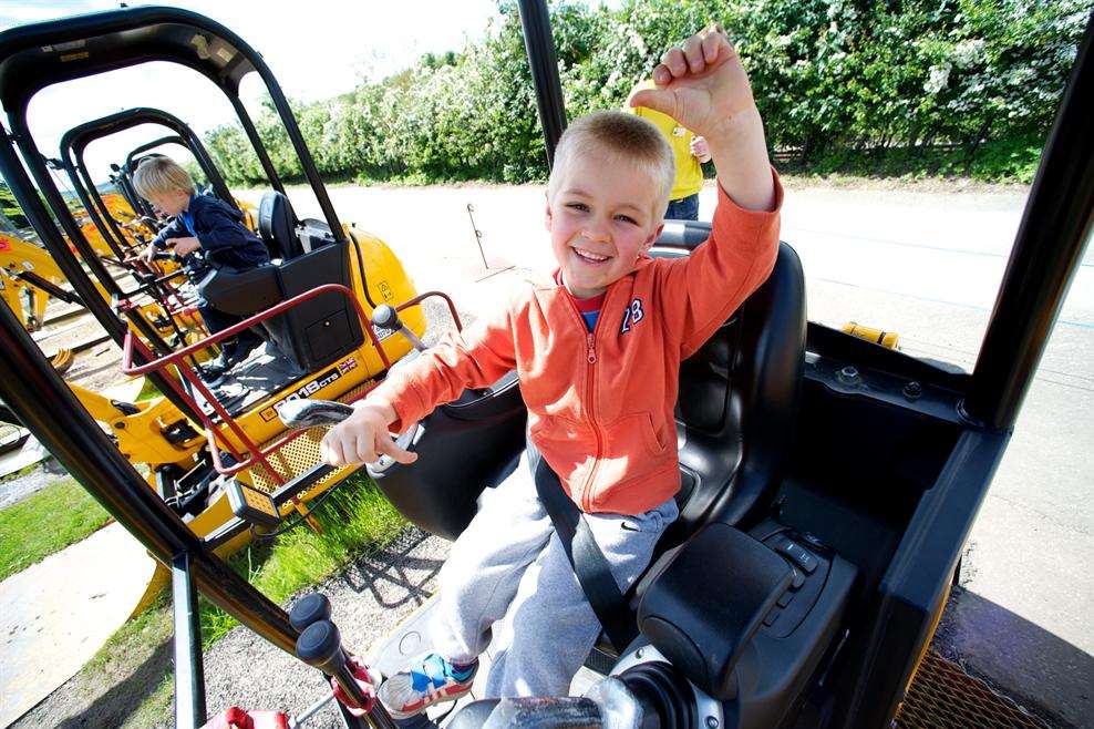 Children can operate machinery in Diggerland