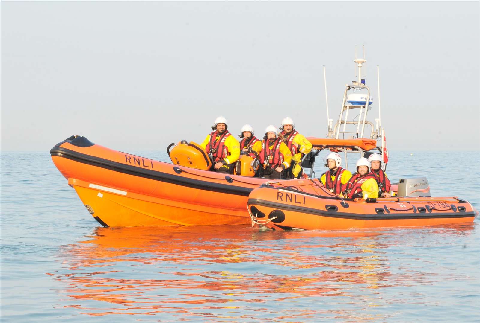 The two Walmer lifeboats and volunteers at sea (6392817)