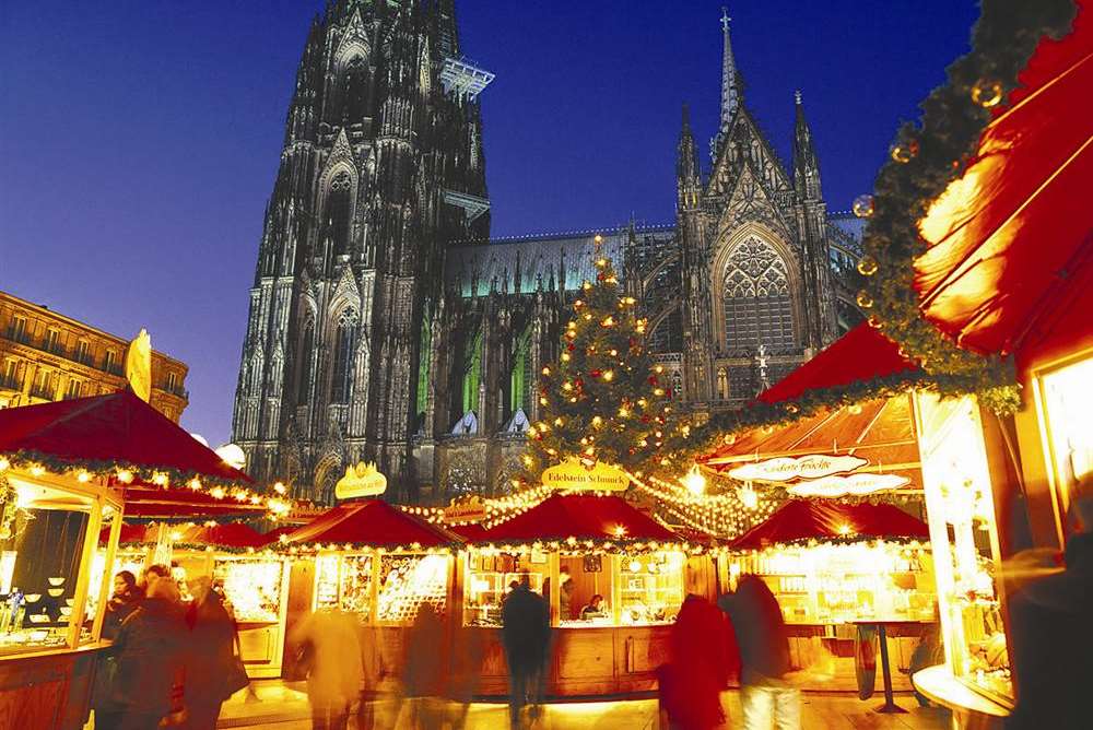 The spectacular Cologne Cathedral at Christmas