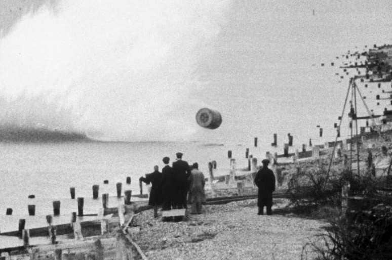 Testing of the bouncing bomb at Reculver