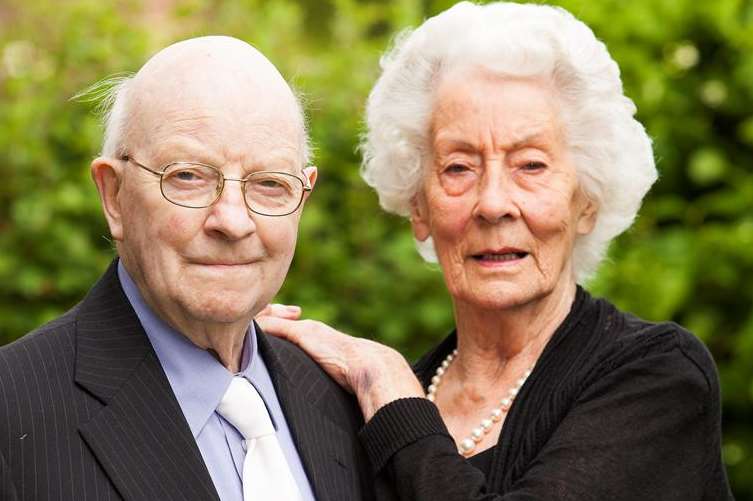 Ron and Eileen Everest have celebrated 70 years of marriage. Picture: SWNS.com