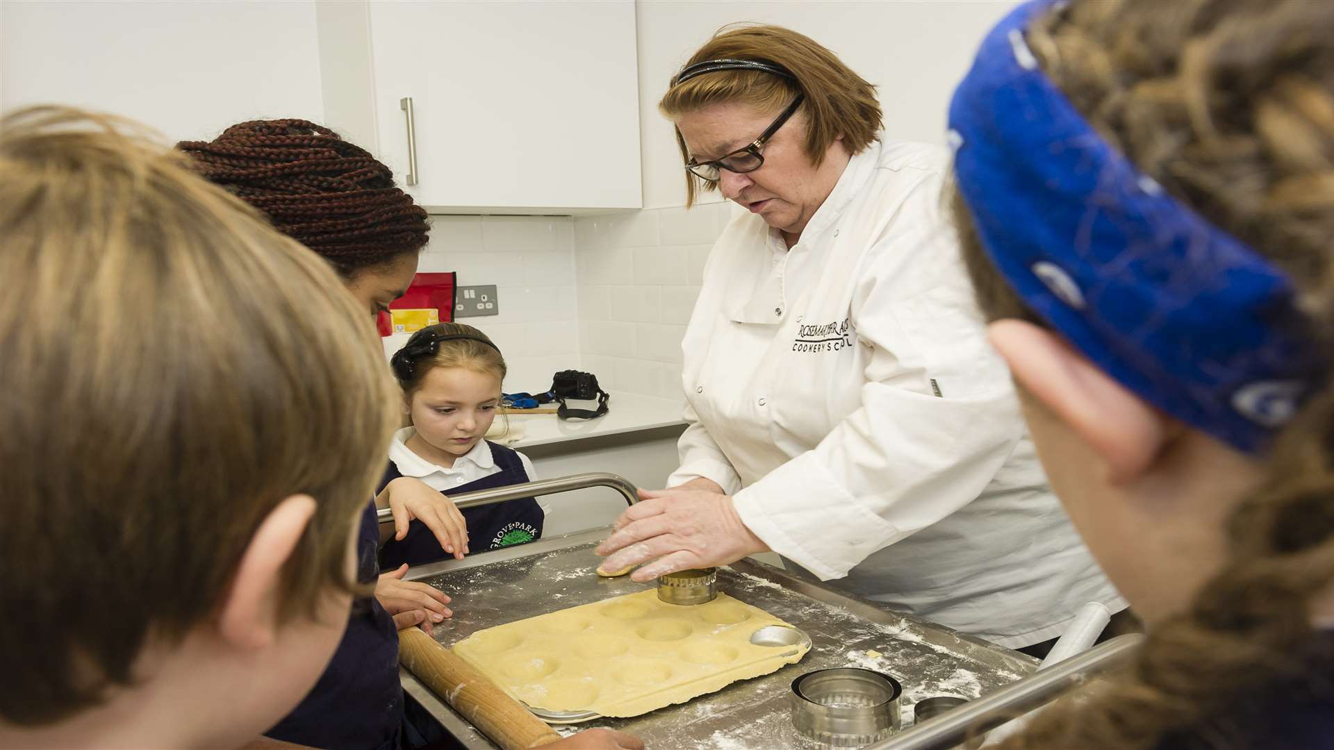 Rosemary cooking with pupils at Grove Park School, Sittingbourne