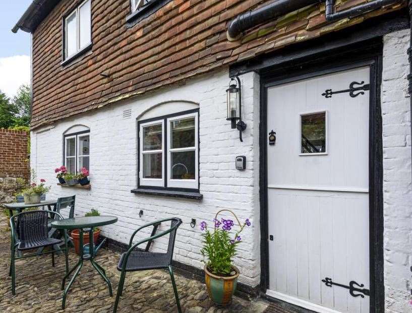 A £1,300pcm one-bed house in Six Bells Lane was the cheapest available in Sevenoaks on Zoopla and Rightmove. Picture: Rightmove