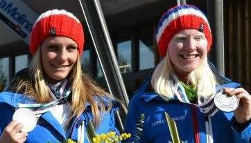 Paralympic gold medallist Charlotte Evans (left) with Kelly Gallagher