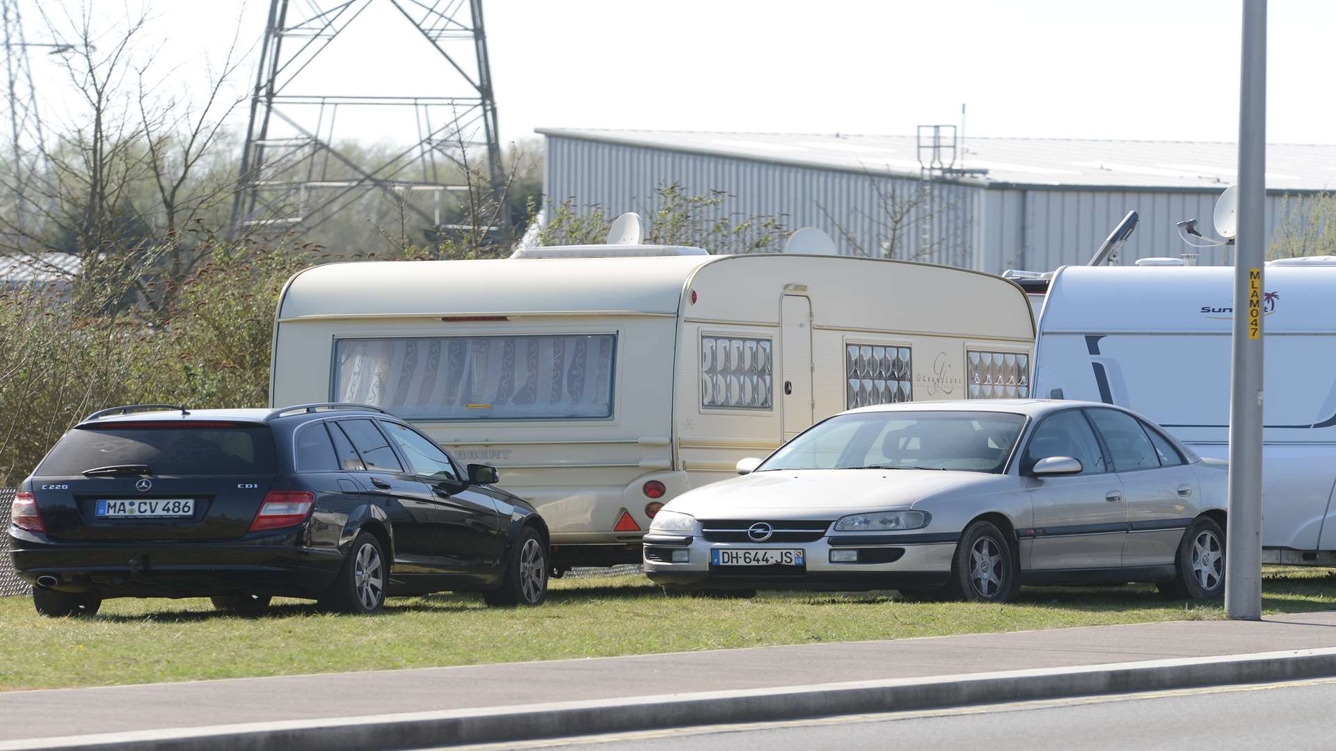 The vehicles have now moved to Victoria Road