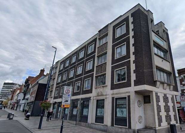 The former Bar 6 site is being converted into an Alim-Et restaurant. Image: Google