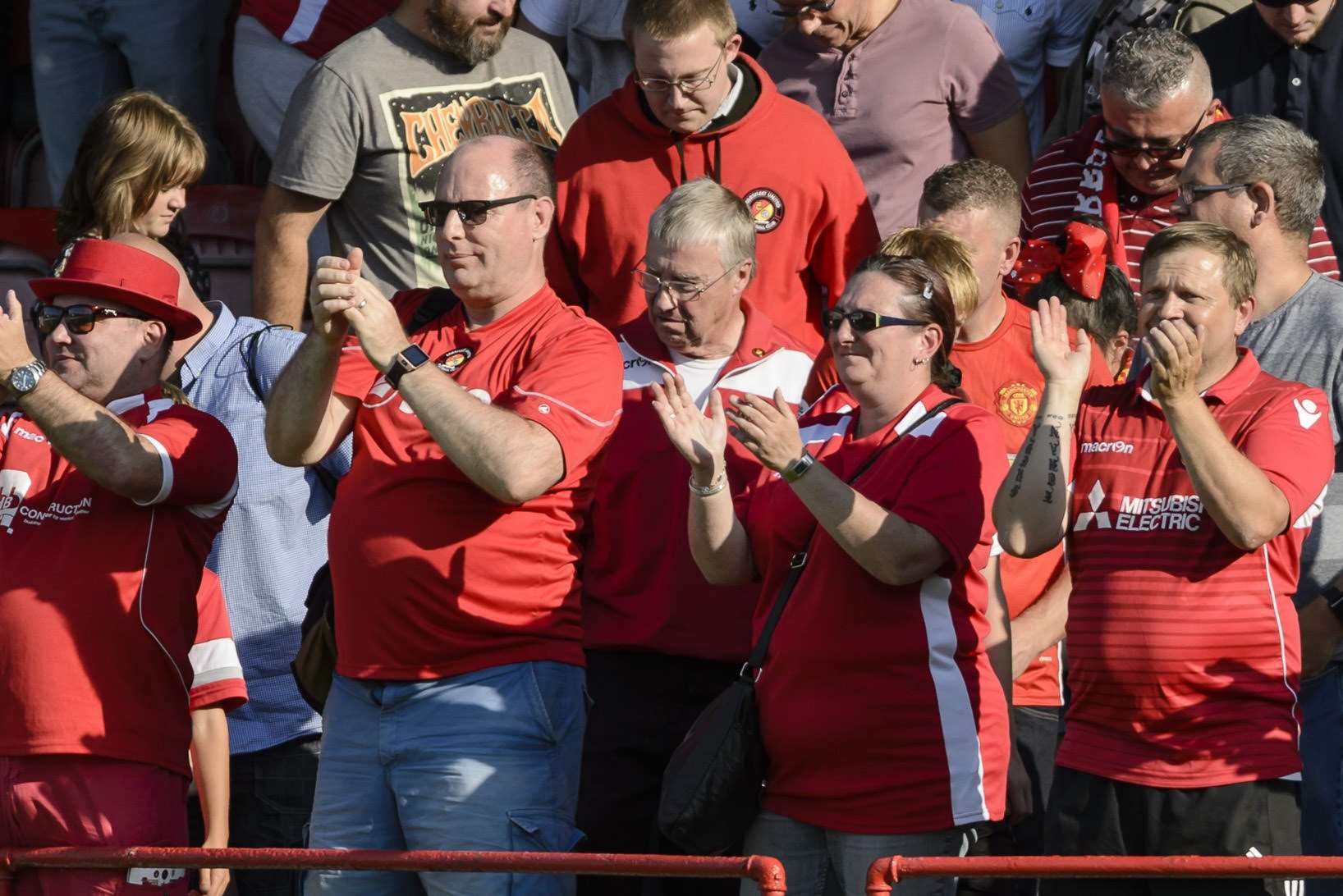 Ebbsfleet fans show their appreciation Picture: Andy Payton