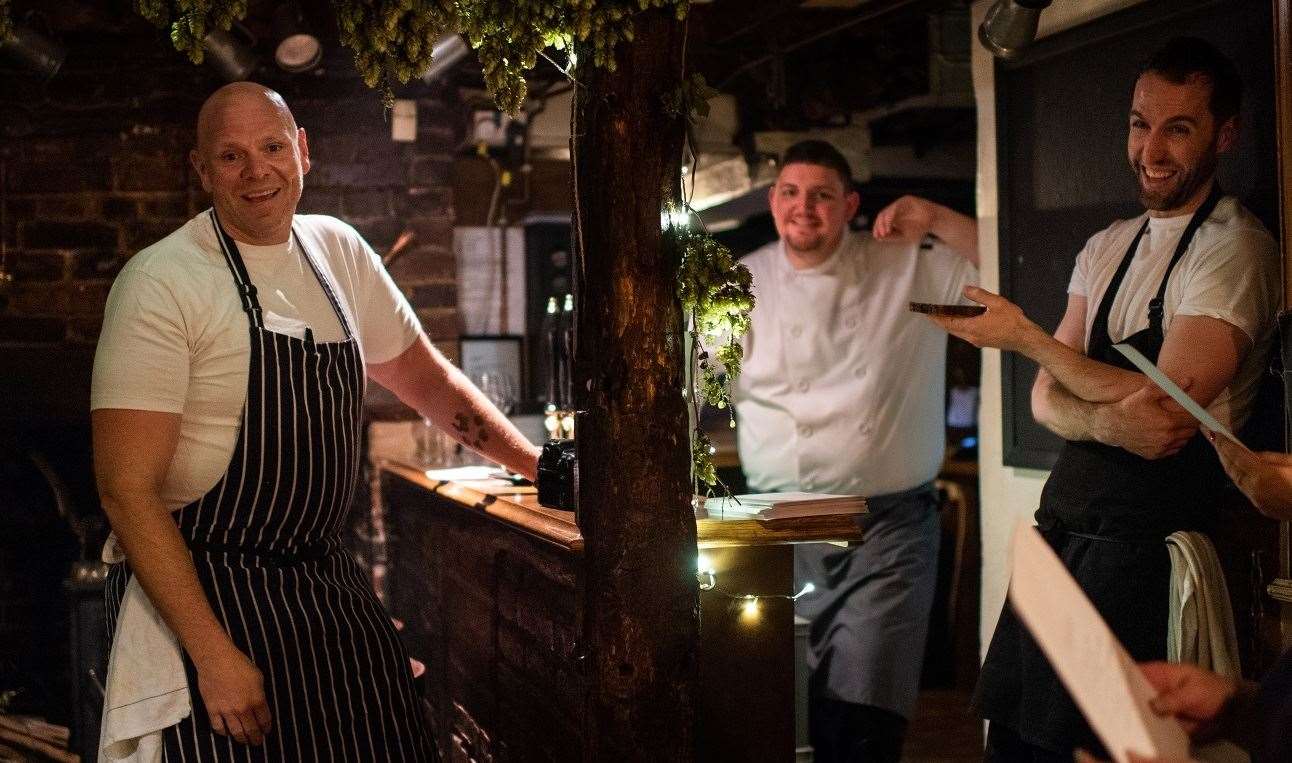 Rob Taylor of the Compasses Inn (centre) with Tom Kerridge (left) Picture: David Pearce