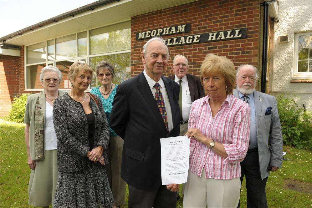 Meopham Village Hall, Wrotham Road - Brian Blount and Trixie Leyshon at the front