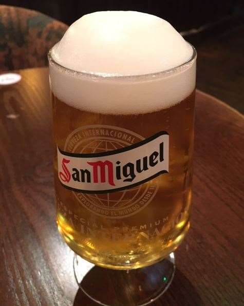 The Speckled Hen wasn’t available so I had a pint of San Miguel instead – an interesting shaped head!