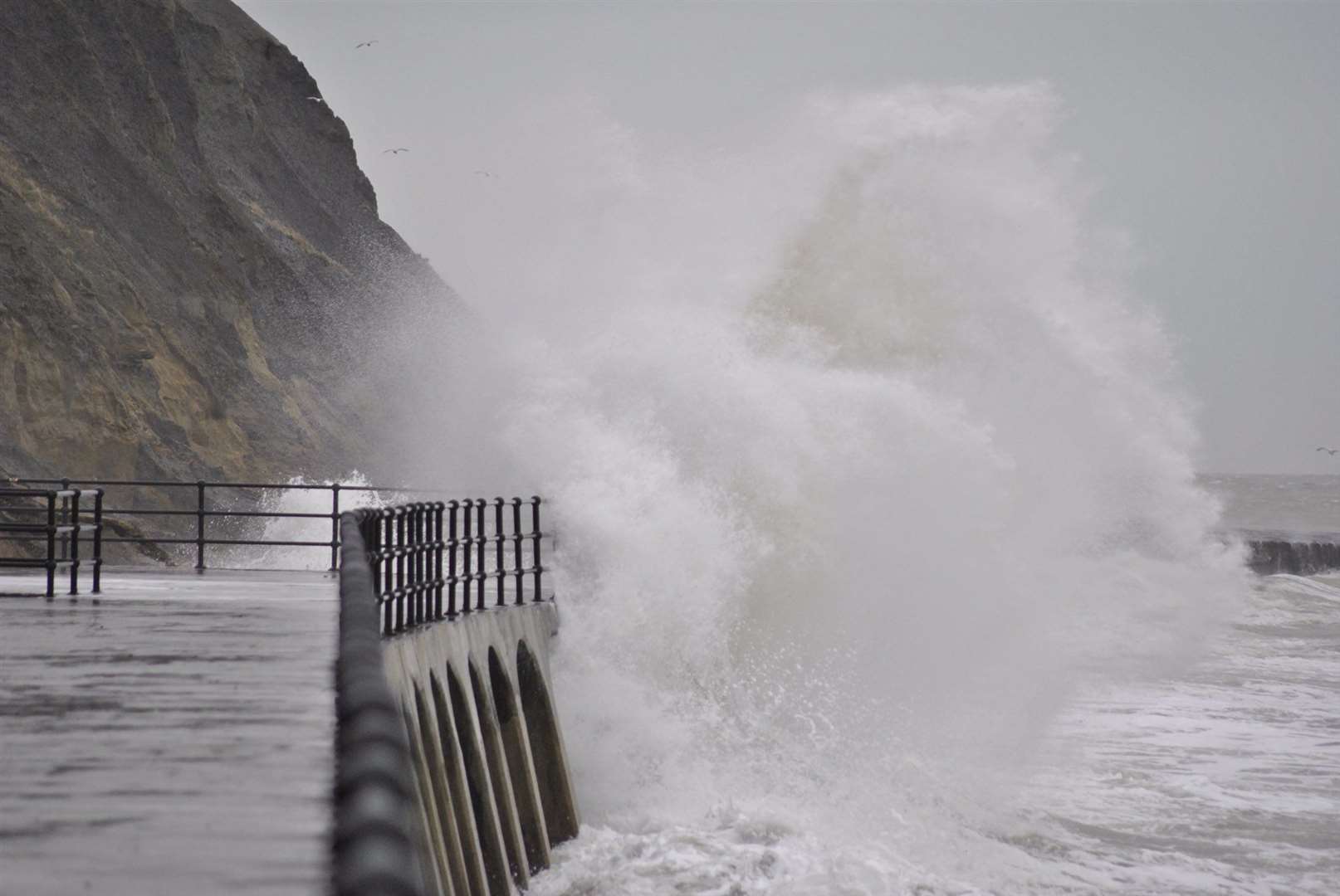 Big waves will hit the coastline today