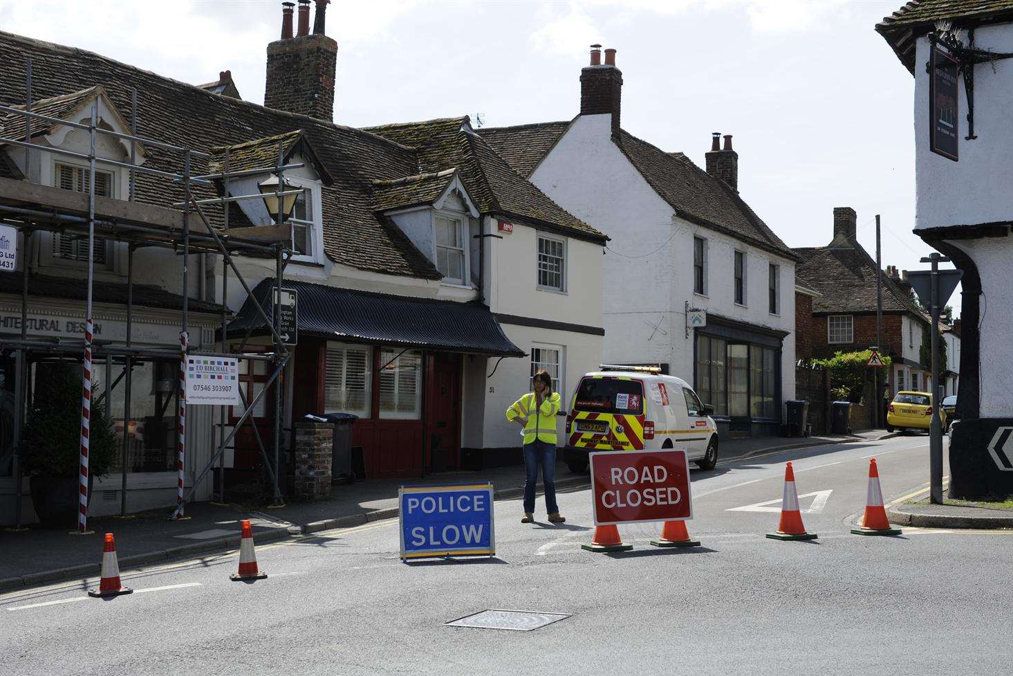 Police and KCC Highways had closed the High Street junction with Staple Road in Wingham