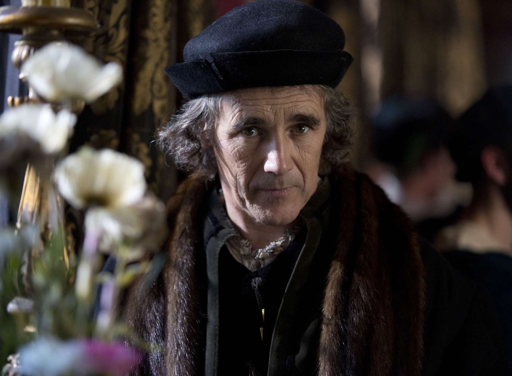 Award-winning actor Mark Rylance is getting behind the campaign to stop Dover Harbour Board dredging the Goodwin Sands