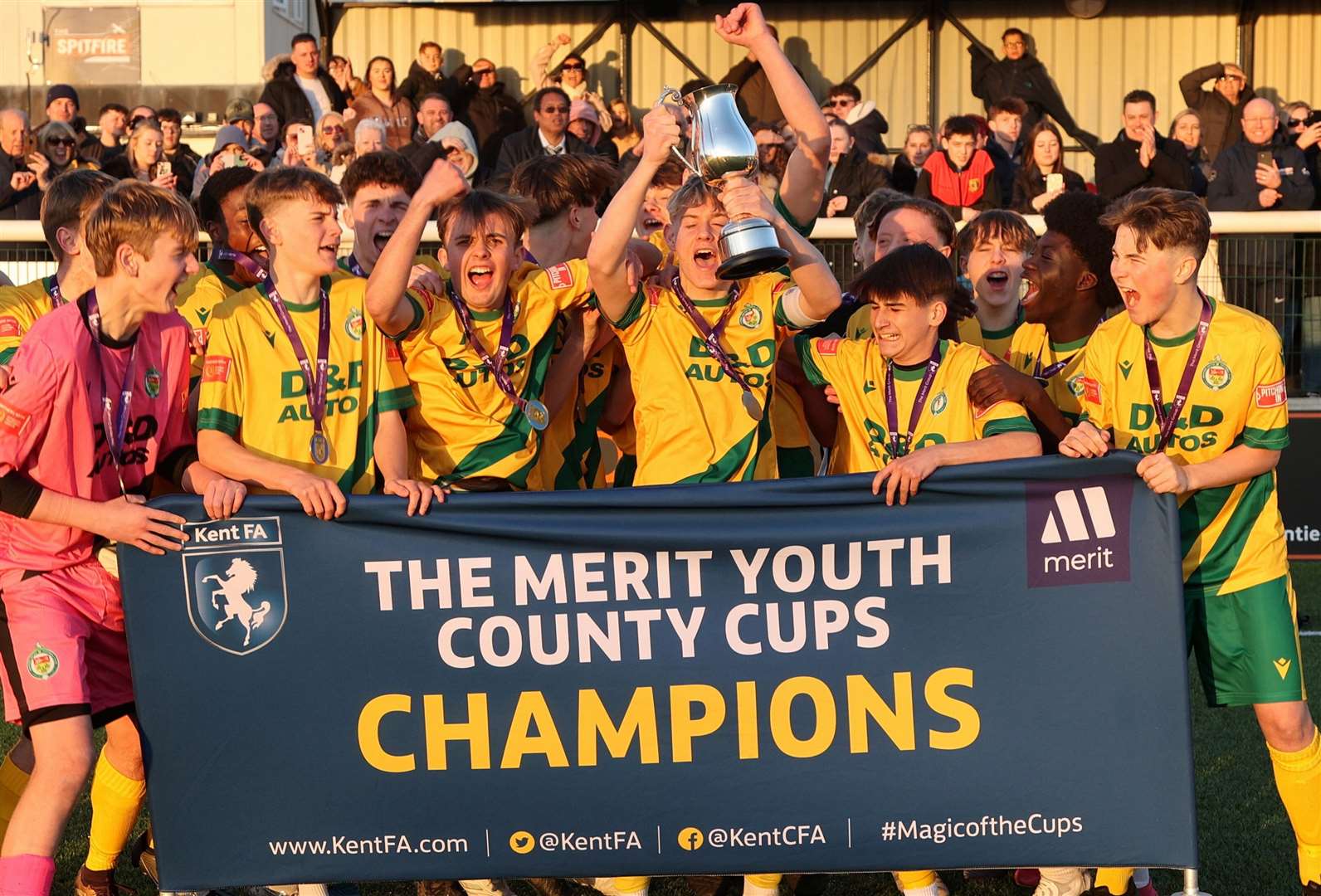 Ashford United celebrate winning the Kent Merit Under-15 Boys Cup Final. Picture: PSP Images