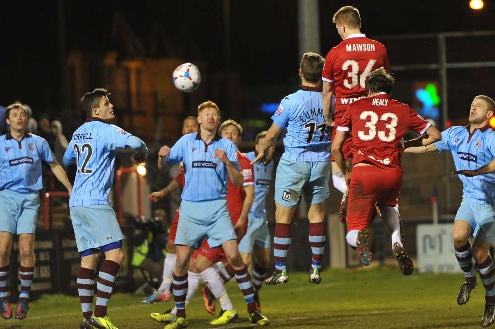 Alfie Mawson heads in Welling's second goal against Gateshead Picture: Keith Gillard