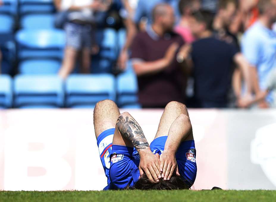 Gills end the season with defeat to Millwall and without a win in their last eight games, leaving them ninth in the table