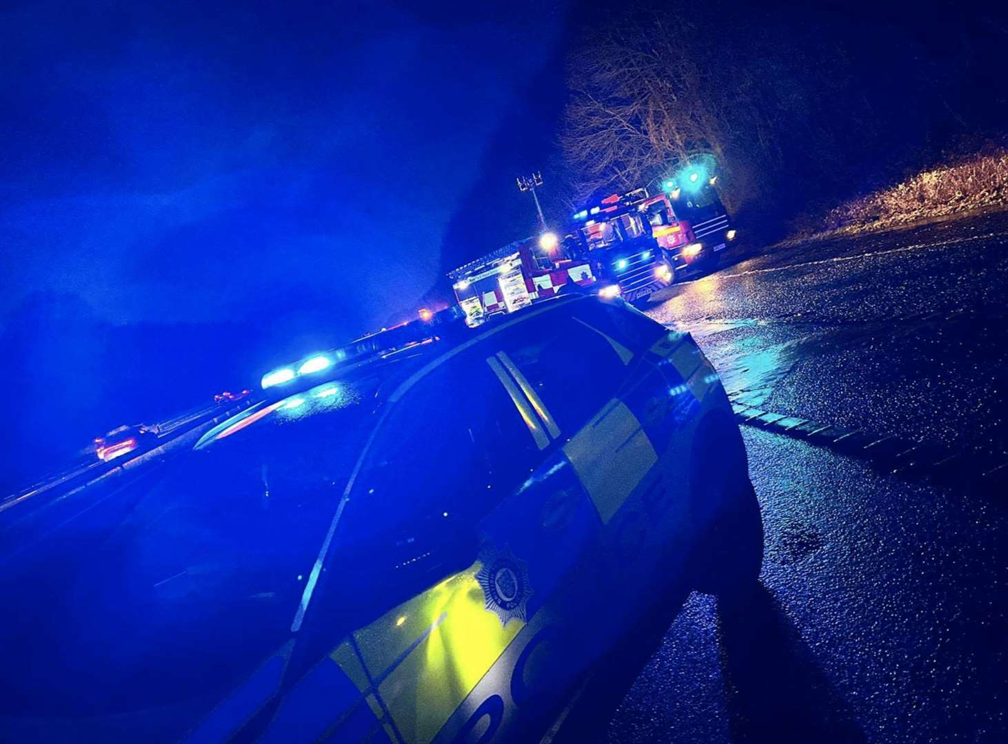 Police and fire crews were on scene at the vehicle fire on the M25 on February 9. Picture: BTP/Twitter