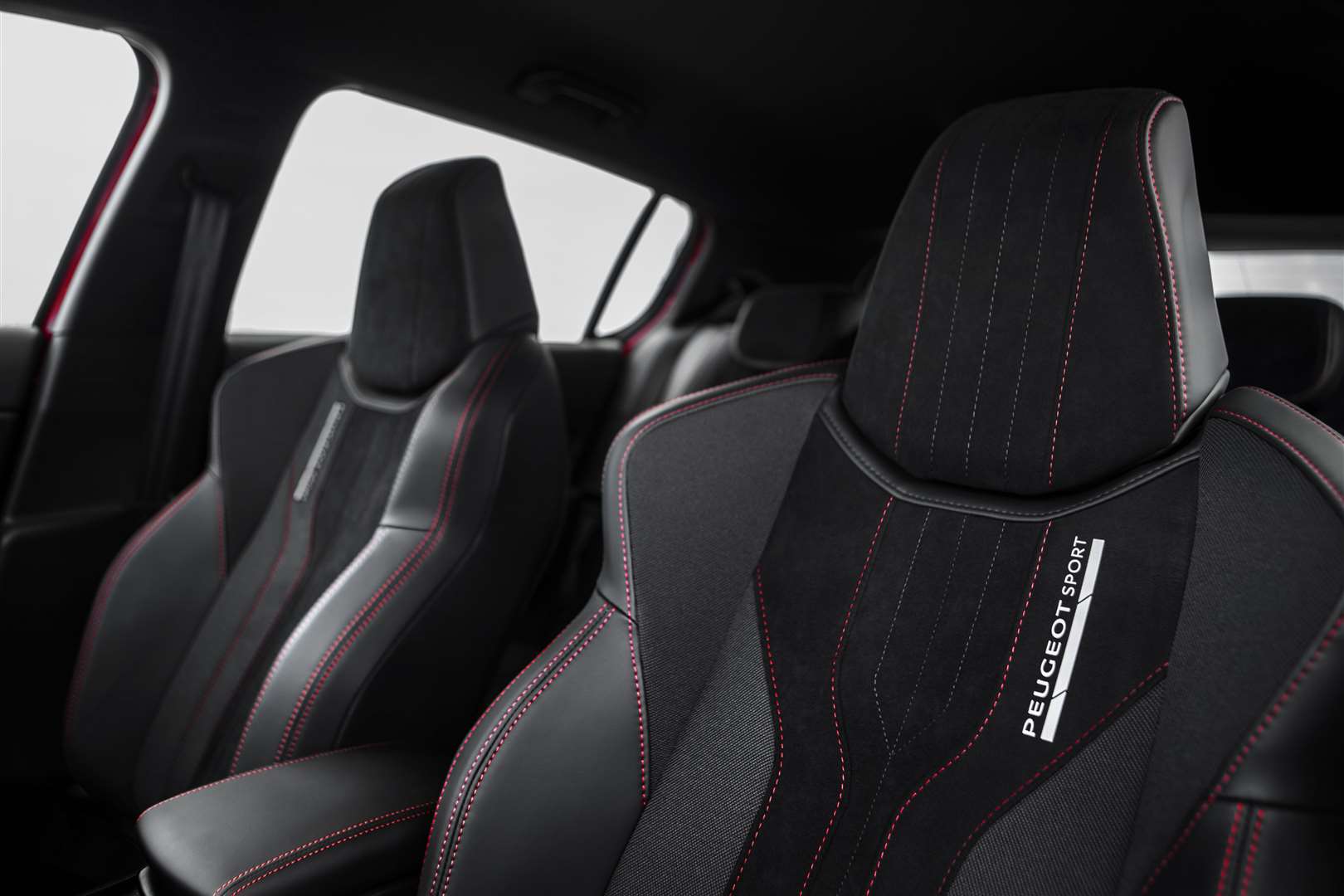 The sports seats are very supportive and comfortable