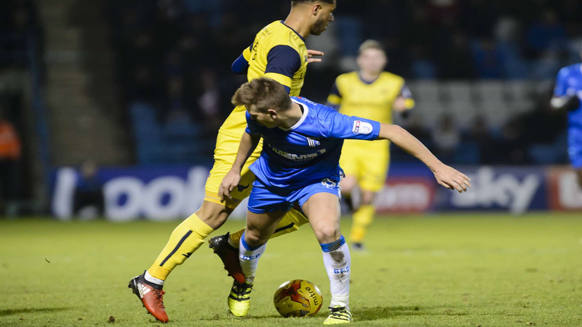 Jake Hessenthaler gets in a tangle Picture: Andy Payton