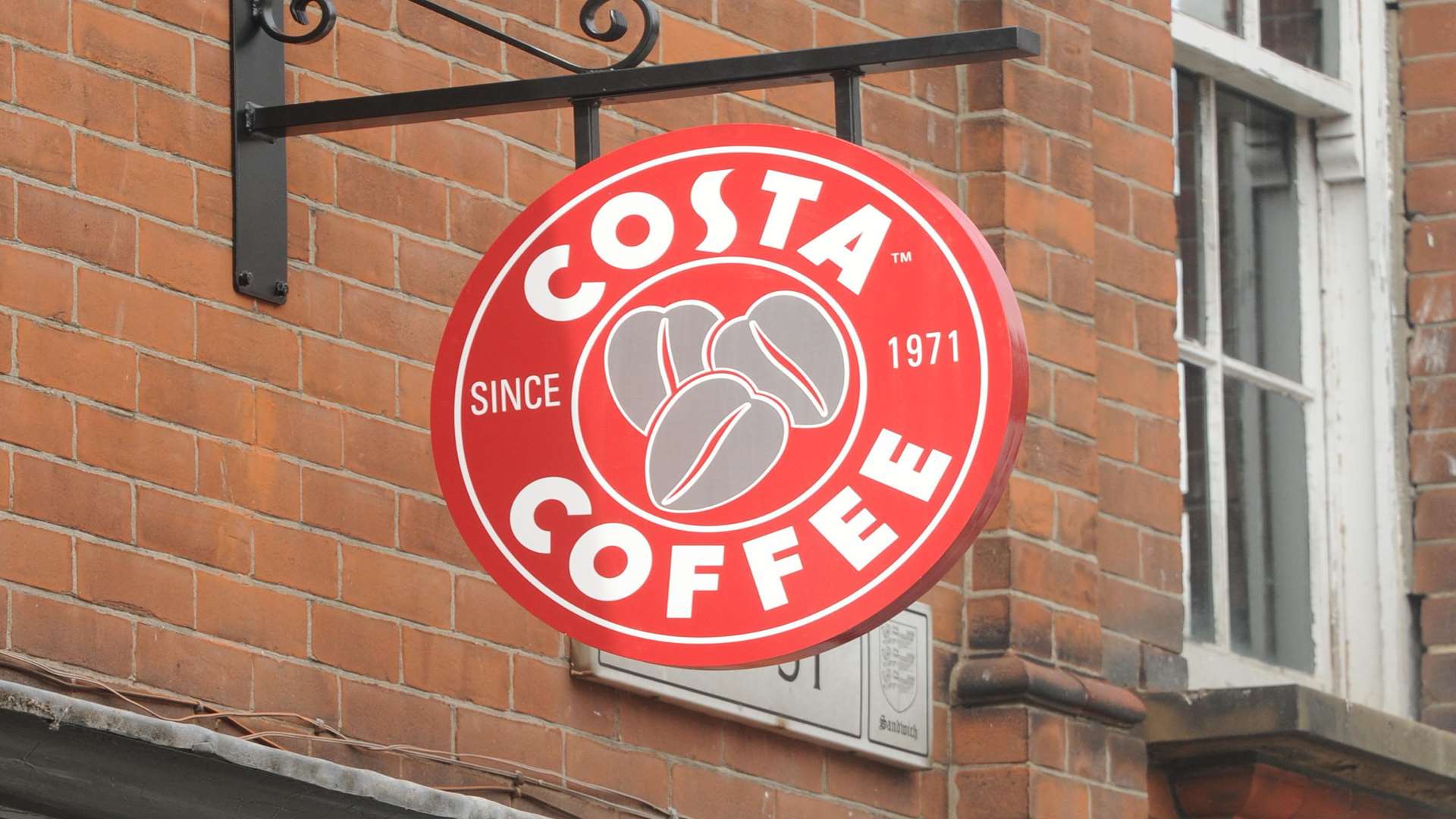 Southeastern passengers have been given Costa Coffee vouchers as an apology for disrupted services