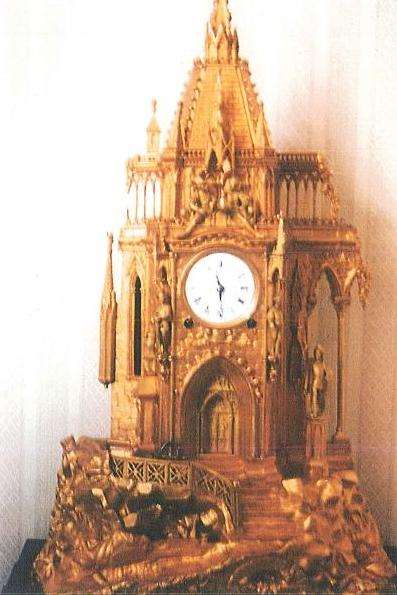 The distinctive clock stolen from an elderly owner in Masons Rise, Broadstairs.