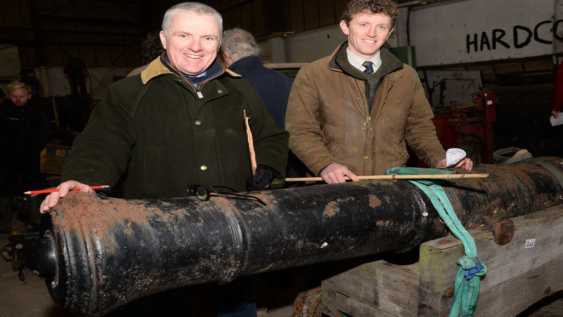 Auctioneers Alan Mummery and John Booth with the Georgian cannon