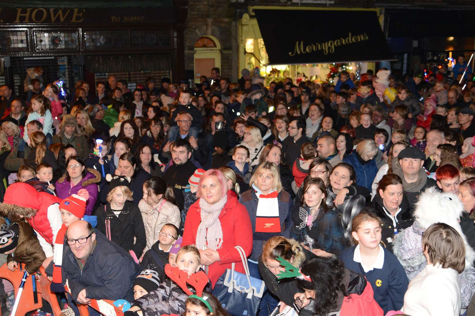 The auction will raise cash for the Free Christmas Lights switch-on, in Deal High Street on Friday, November 20