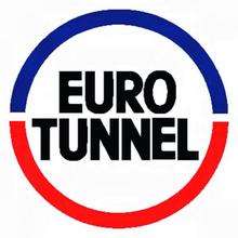 Eurotunnel services suspended