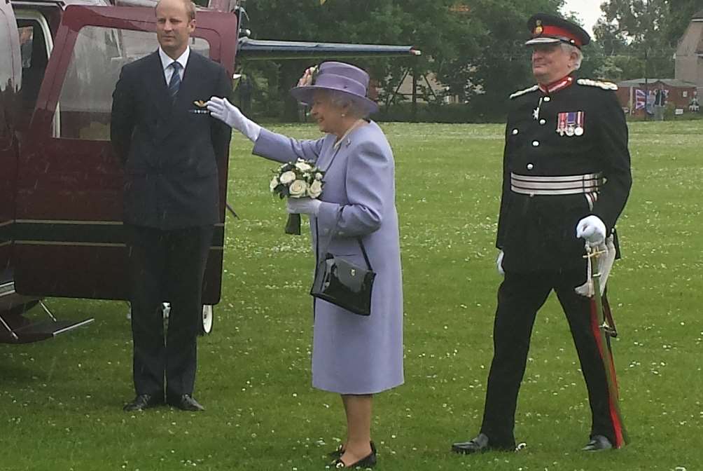 The Queen leaves Howe Barracks by helicopter