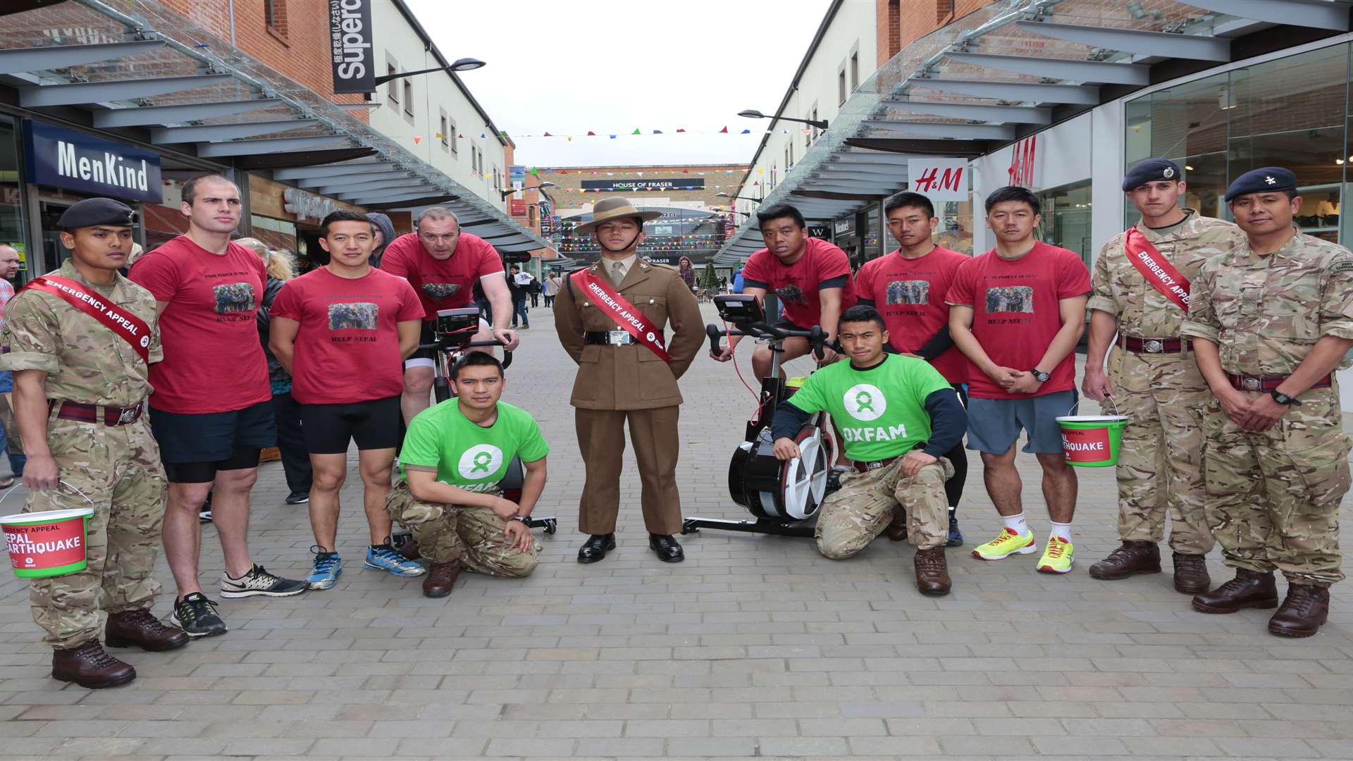 Members of 36 Engineer Regiment and the Queen's Gurkha Engineers at Fremlin Walk
