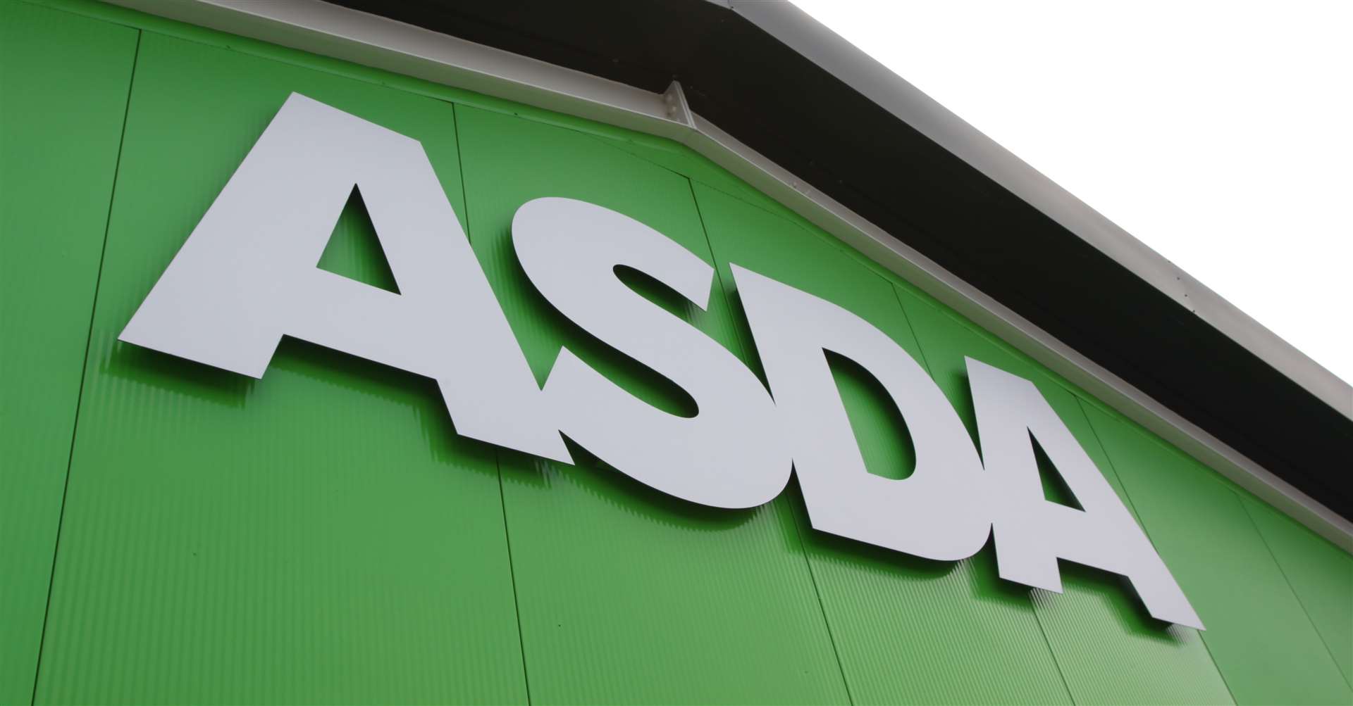 Asda is changing its opening hours for Easter