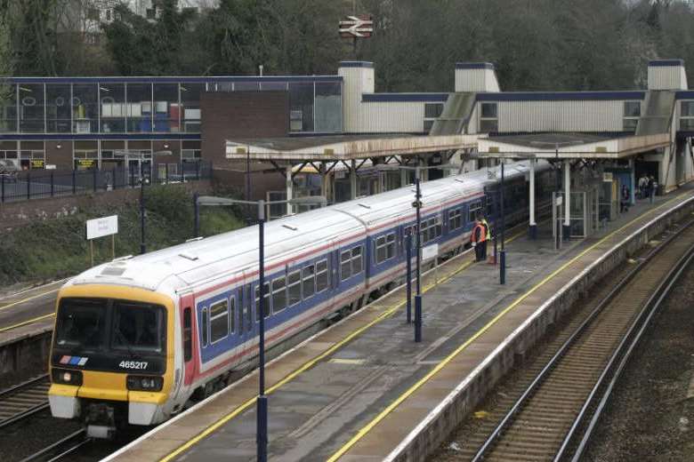The association aims to improve rail travel for commuters in Sevenoaks and surrounding areas