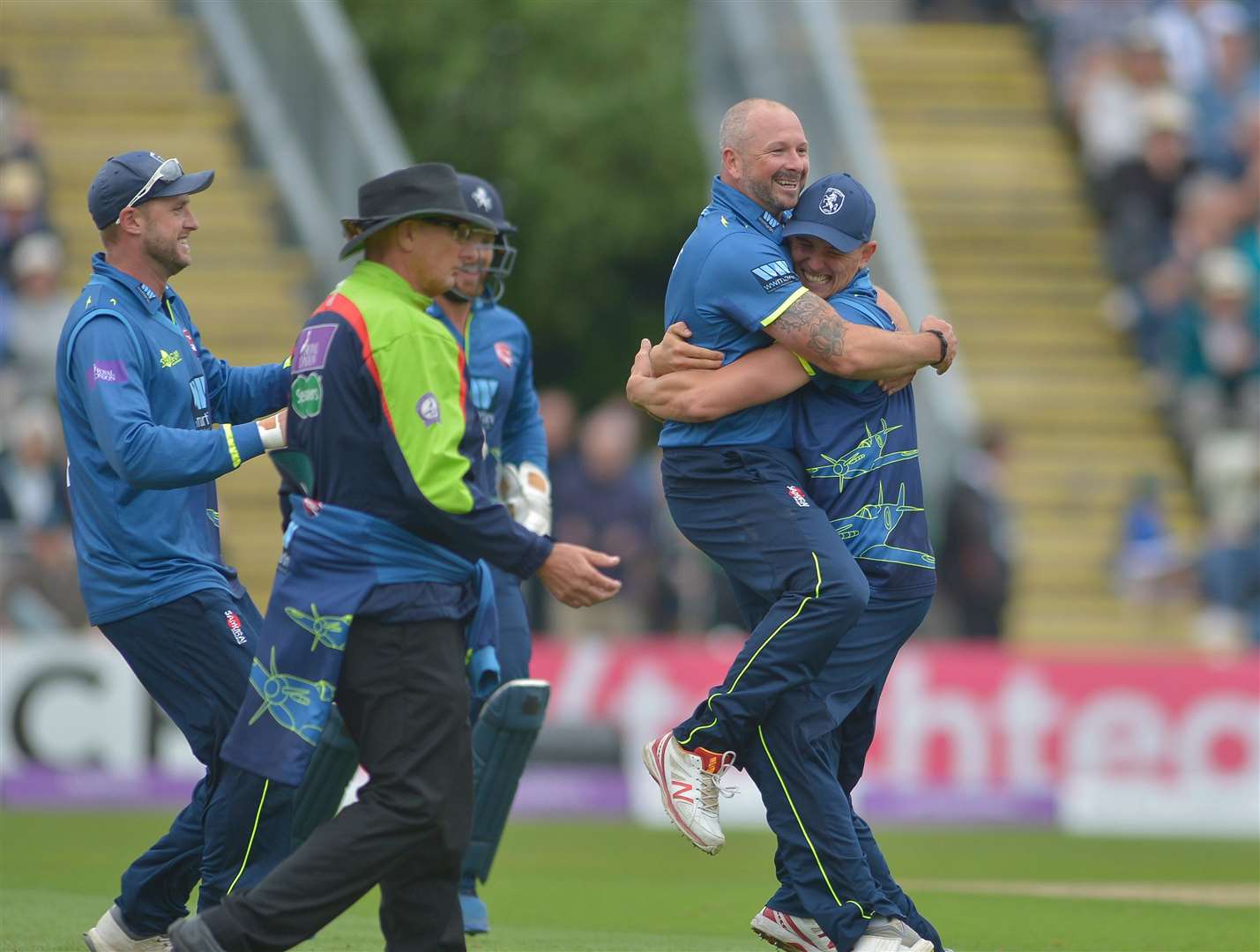 Kent’s Darren Stevens celebrates the wicket of Joe Clarke during their Royal London Cup Semi Final at Worcester. Picture: Ady Kerry.