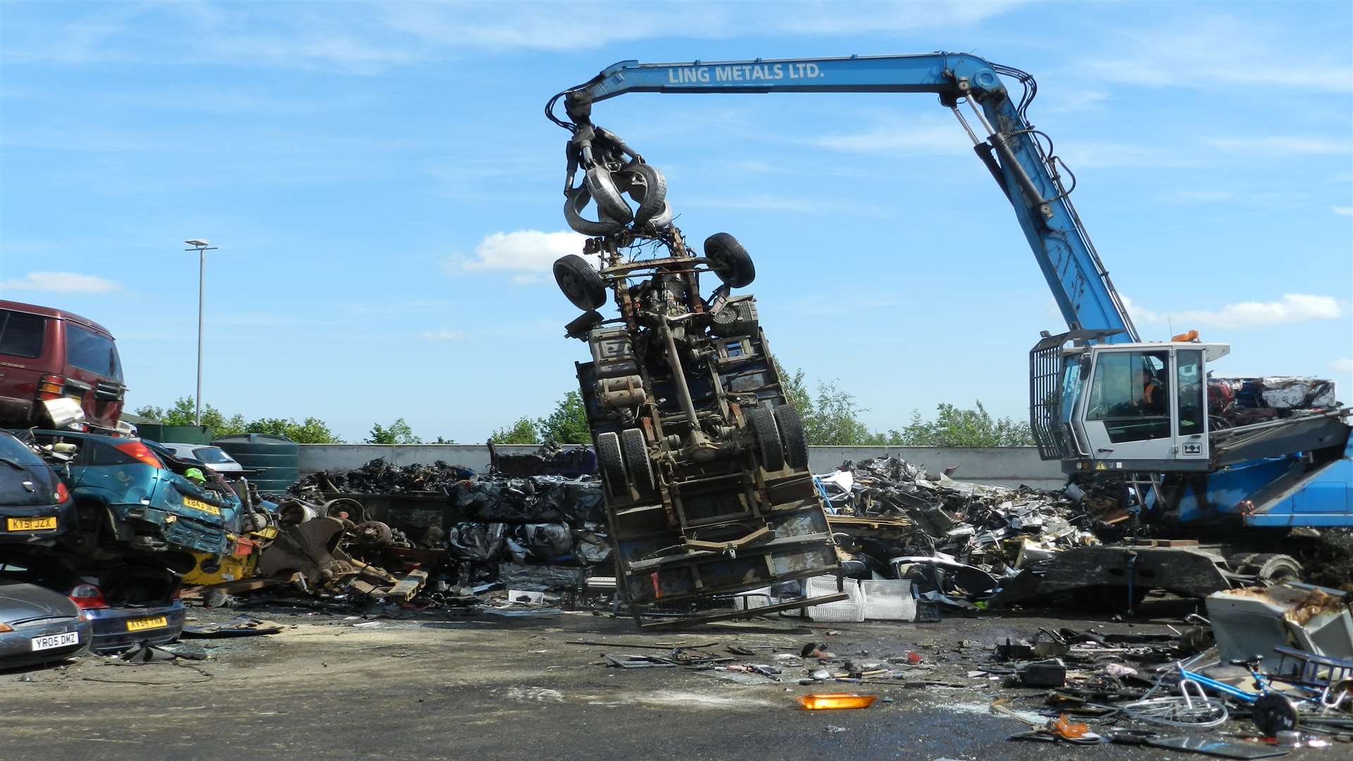 This lorry is unlikely to be used again for flytipping