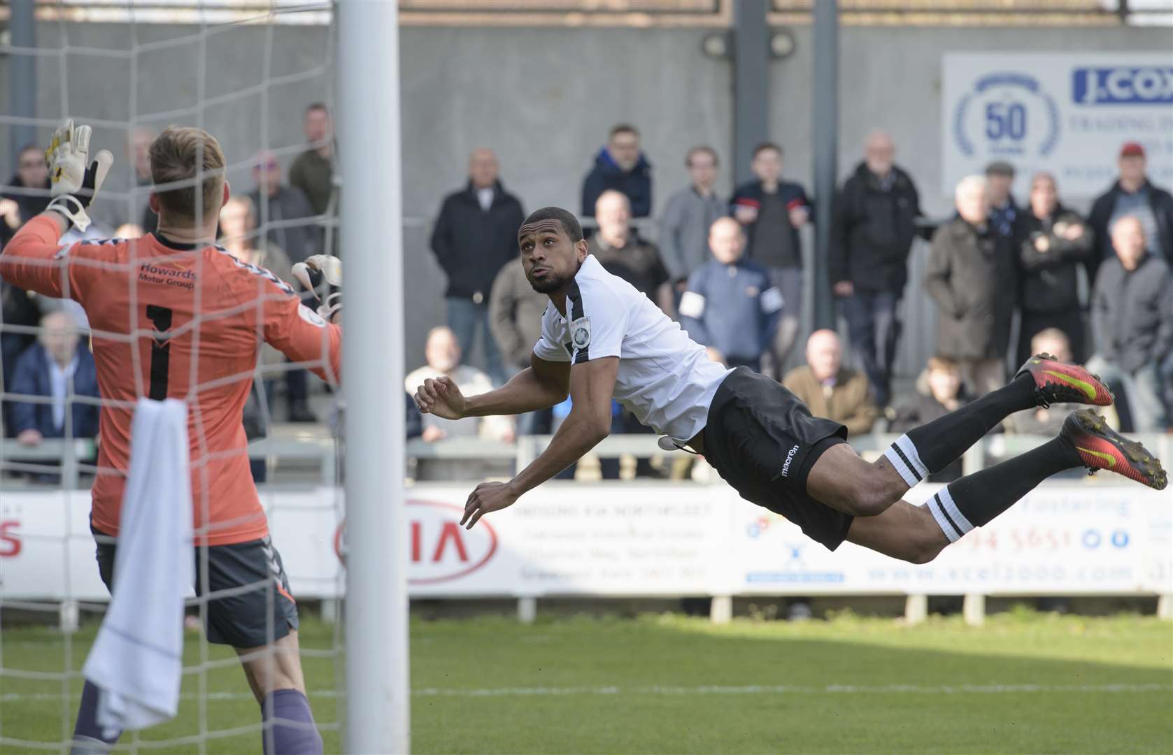 Dartford substitute Danny Mills heads over late on against Weston. Picture: Andy Payton