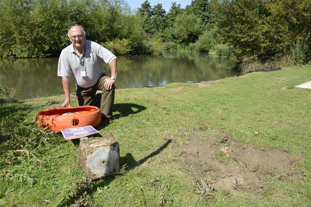 Cllr Gordon Newton is concerned about some vandalism overnight with bins thrown in the pond at Mallards Way,
