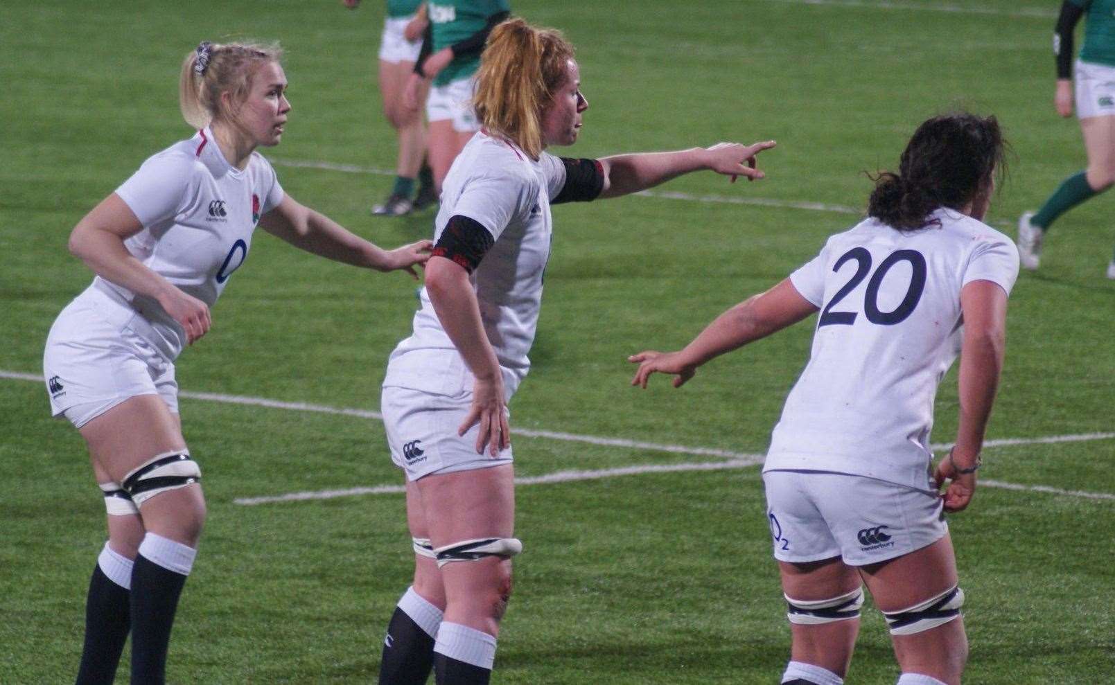 West Malling's Rosie Galligan scored a hat-trick in a Women's Rugby World Cup win for England over South Africa