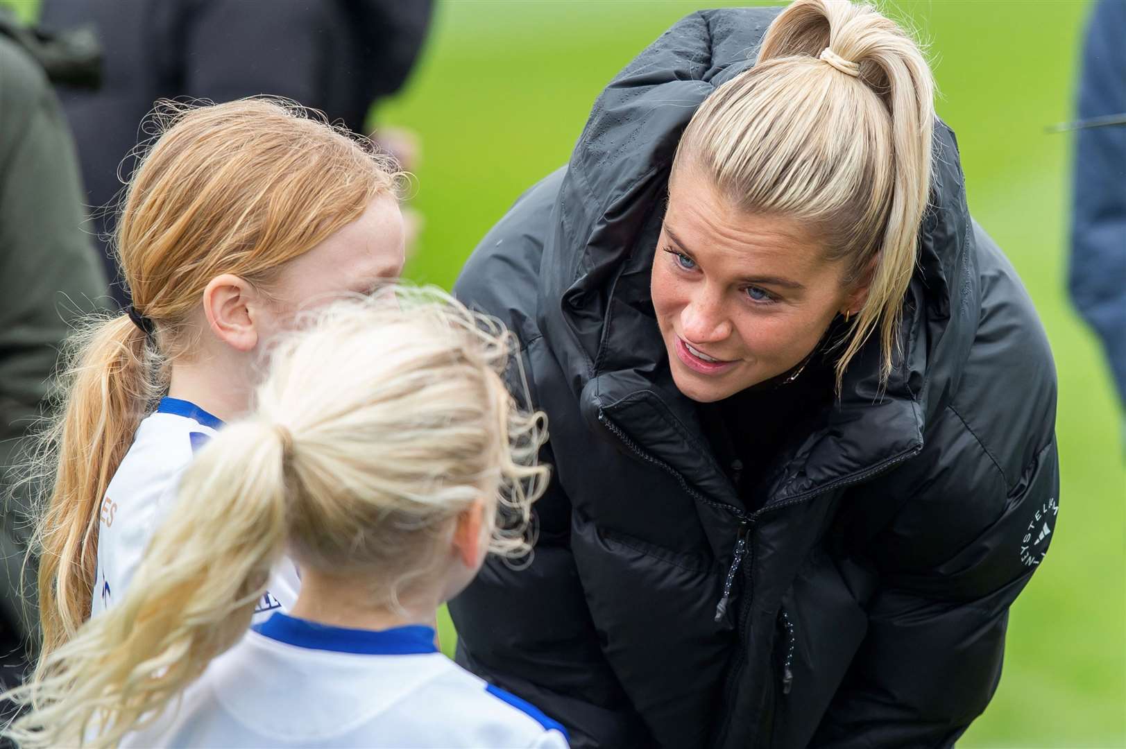 Alessia Russo chats with Bearsted youngsters. Picture: Ian Scammell